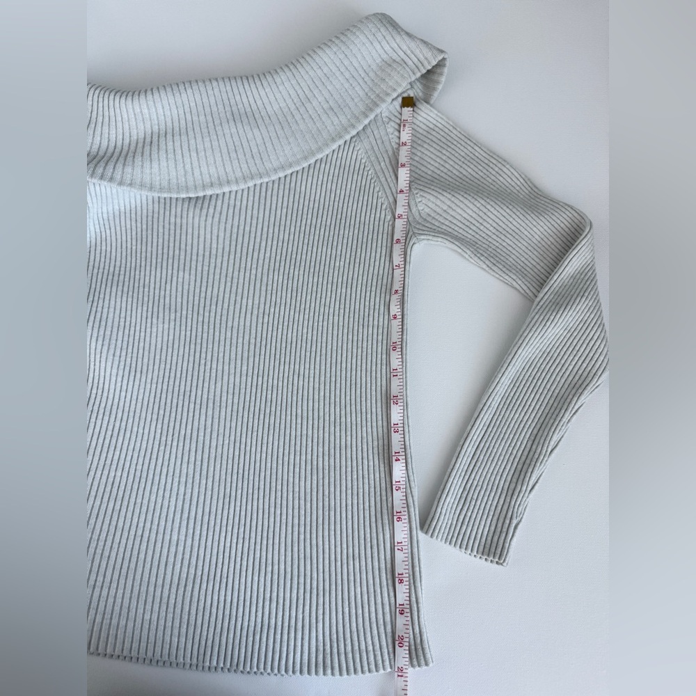Womens Banana Republic Off-Shoulder Ribbed Ecru Sweater | Minimalist Chic Sz. S - Picture 8 of 8